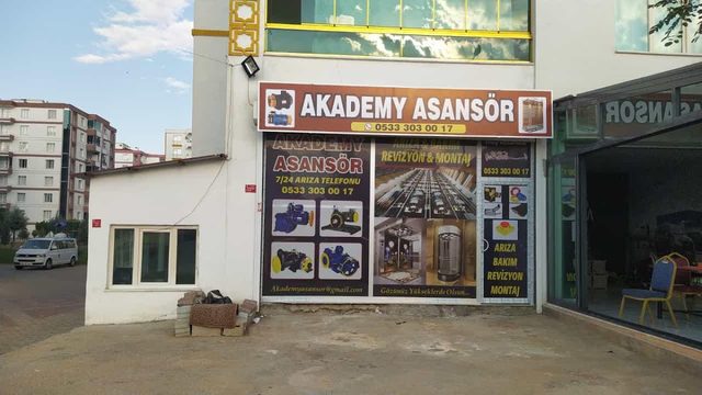 Akademy Asansör
