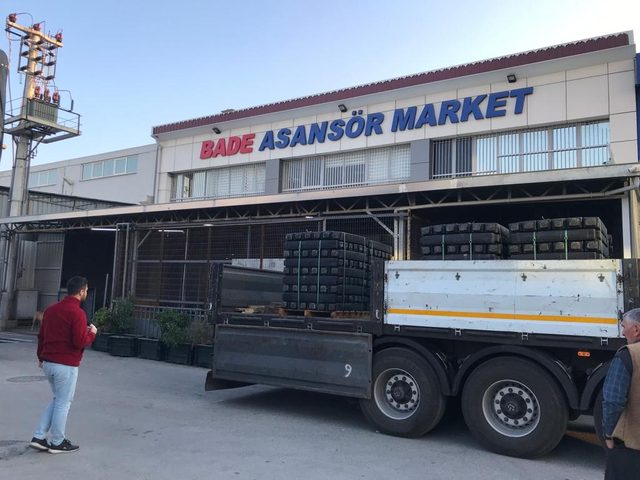Bade Asansör Market