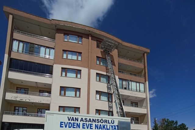 Göl Asansör