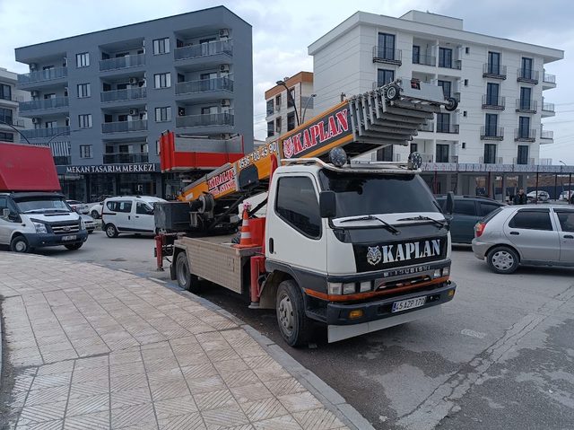 Manisa Merkez Asansör Kiralama