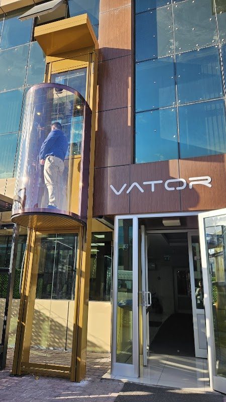 VATOR ASANSÖR VE YÜRÜYEN MERDİVEN
