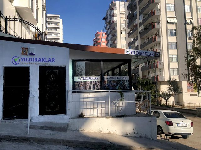 YILDIRAKLAR ASANSÖR VE YÜRÜYEN MERDİVEN